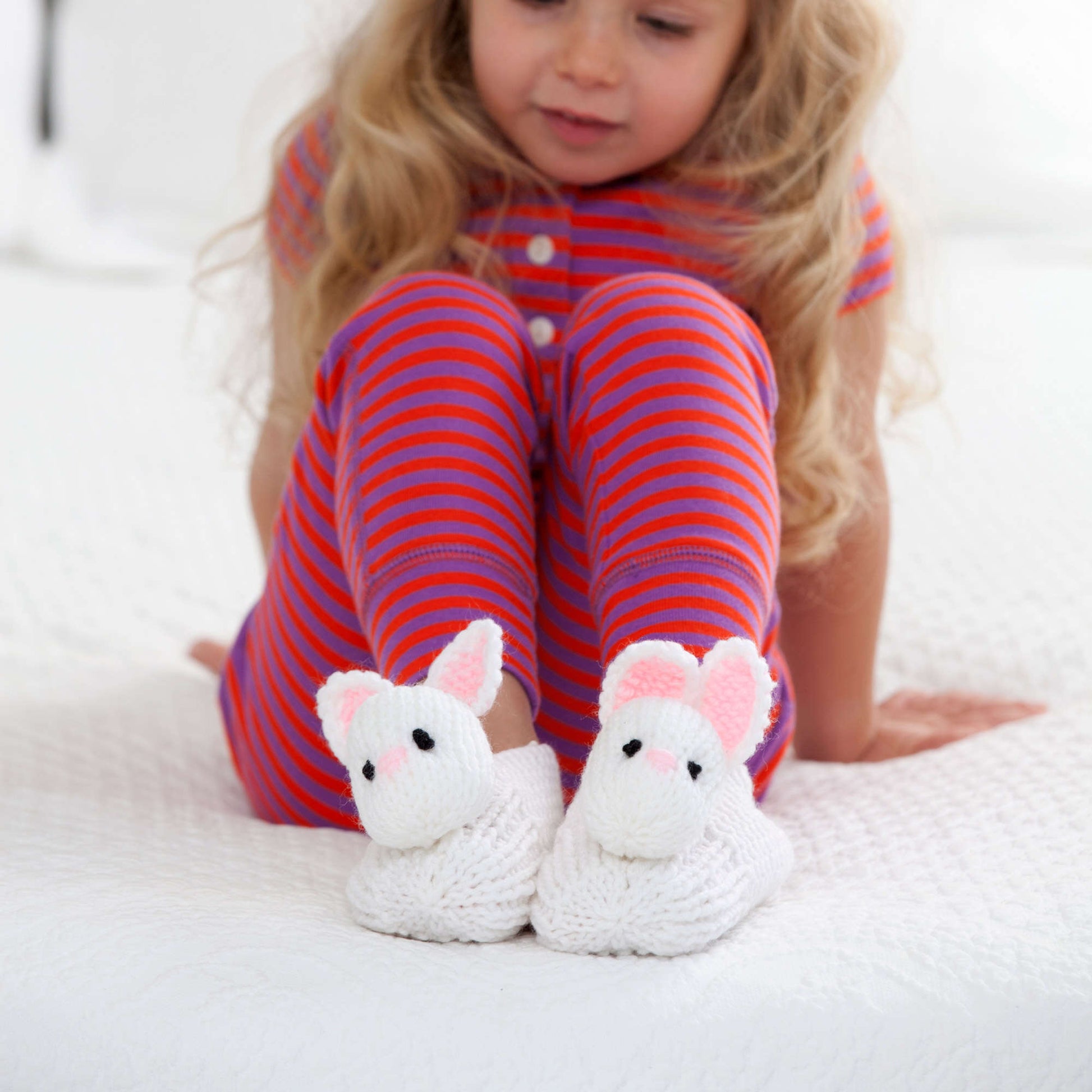 Free Red Heart Pet Pal Bunny Slippers Knit Pattern