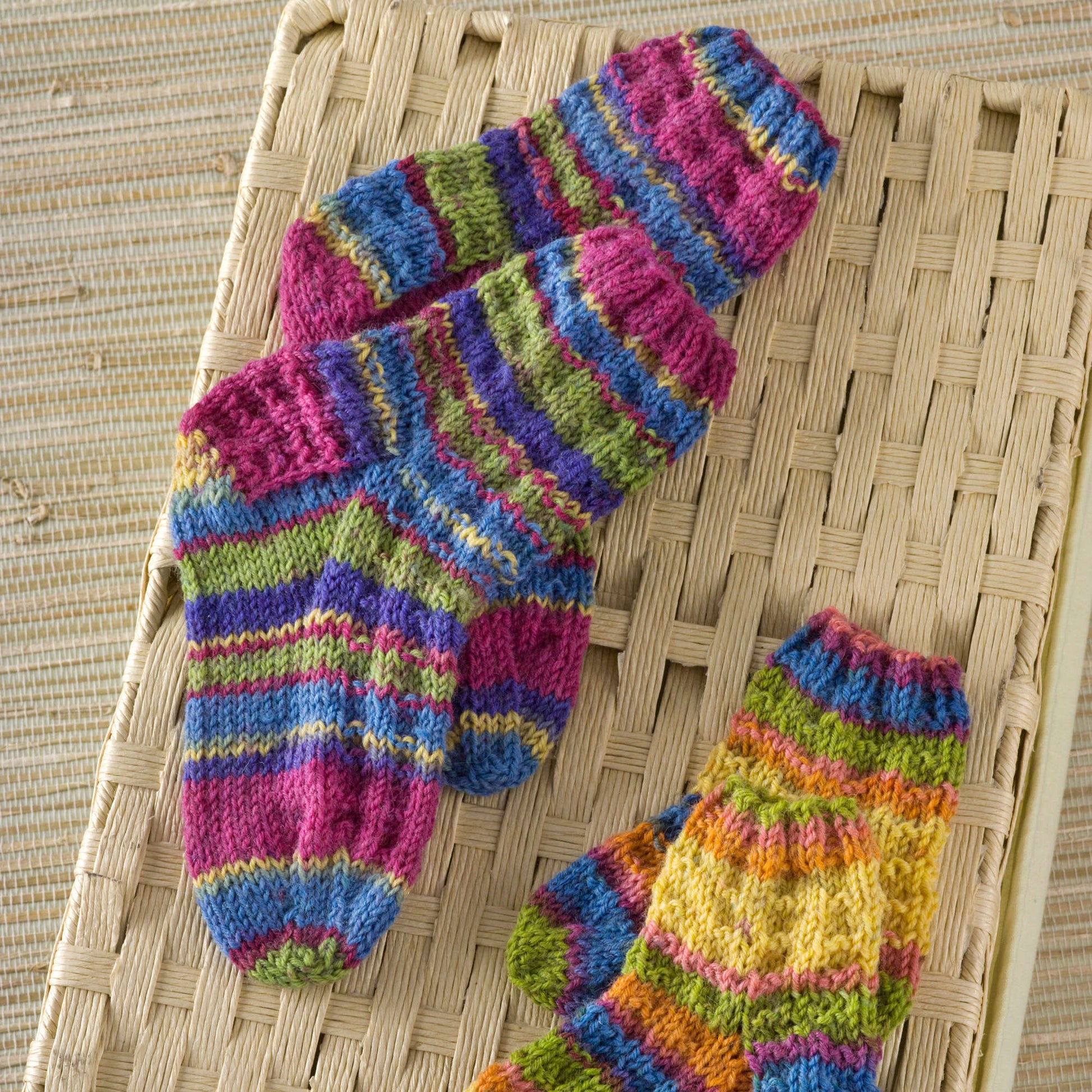 Free Red Heart Colorful Knit Kids Socks Pattern