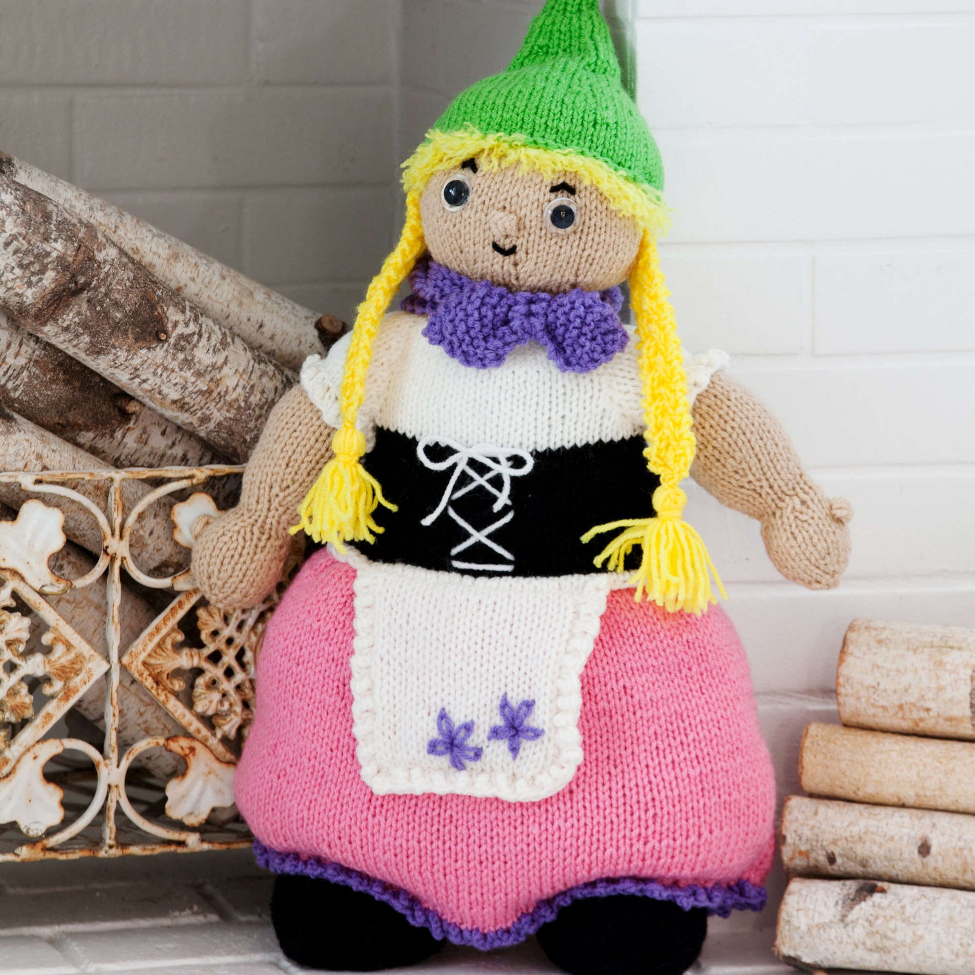 Free Red Heart Gnora The Gnome Knit Pattern