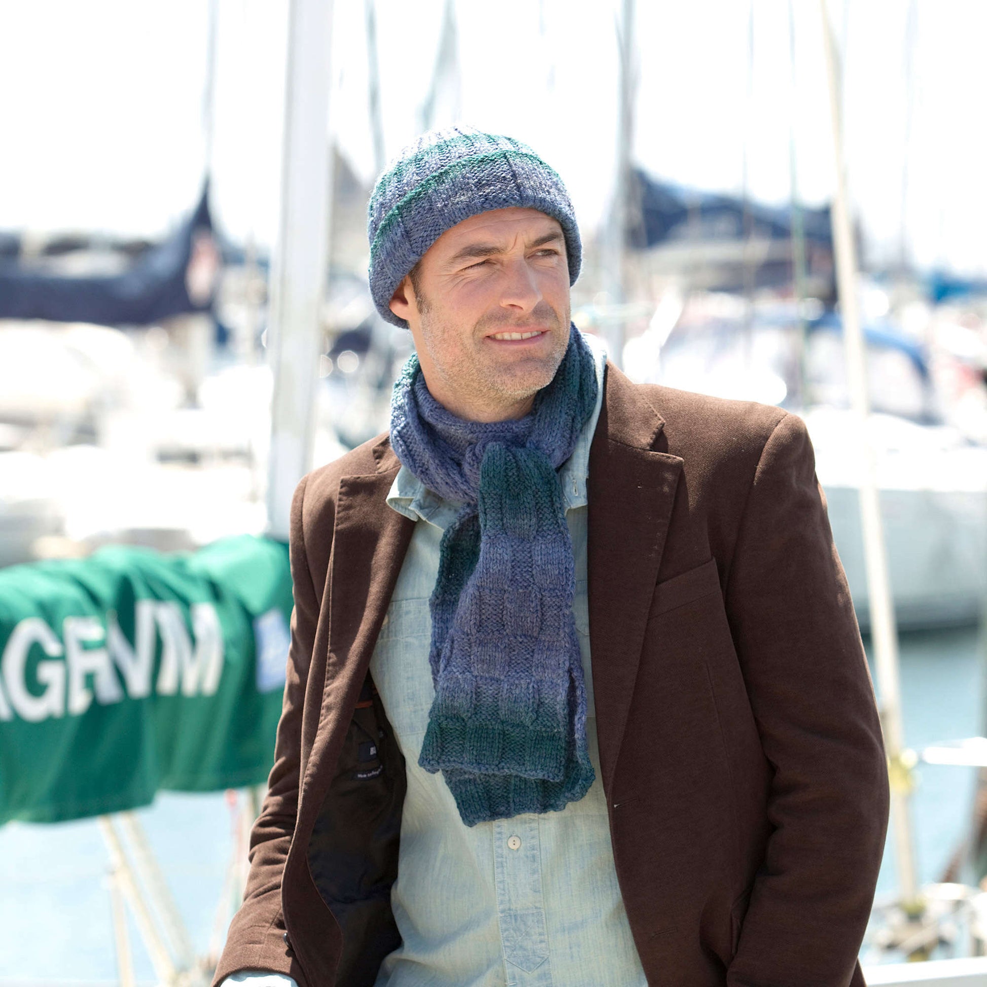 Free Red Heart Hat & Scarf for I'Homme Knit Pattern