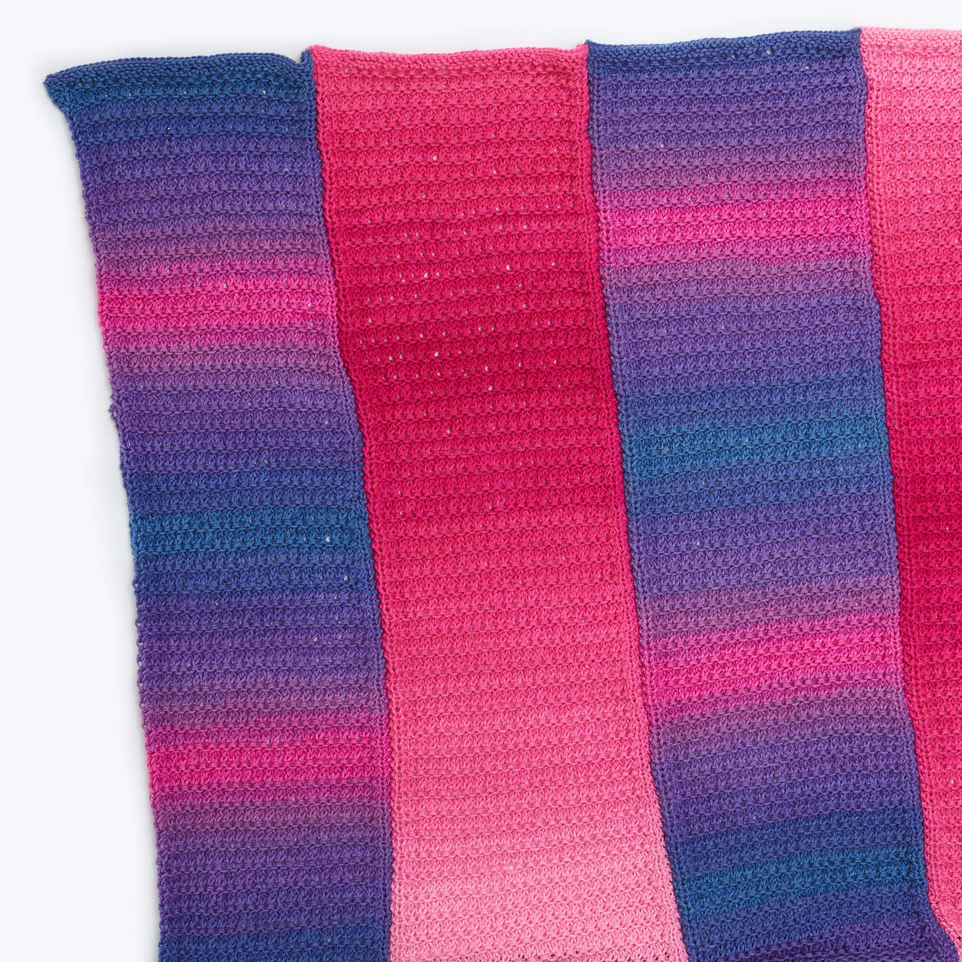 Free Red Heart Dynamic Knit Ombre Throw Pattern