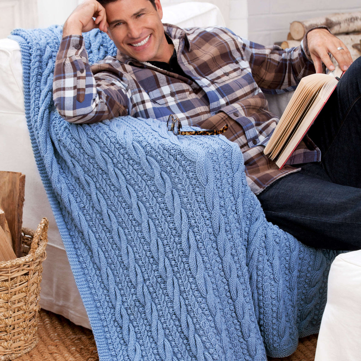 Knit Blanket made in Red Heart With Love yarn