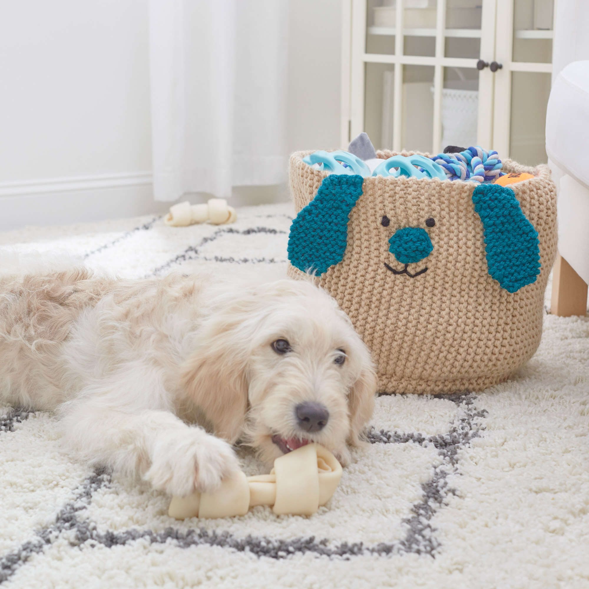 Free Easy Red Heart Puppy Toy Basket Knitting Pattern | Yarnspirations