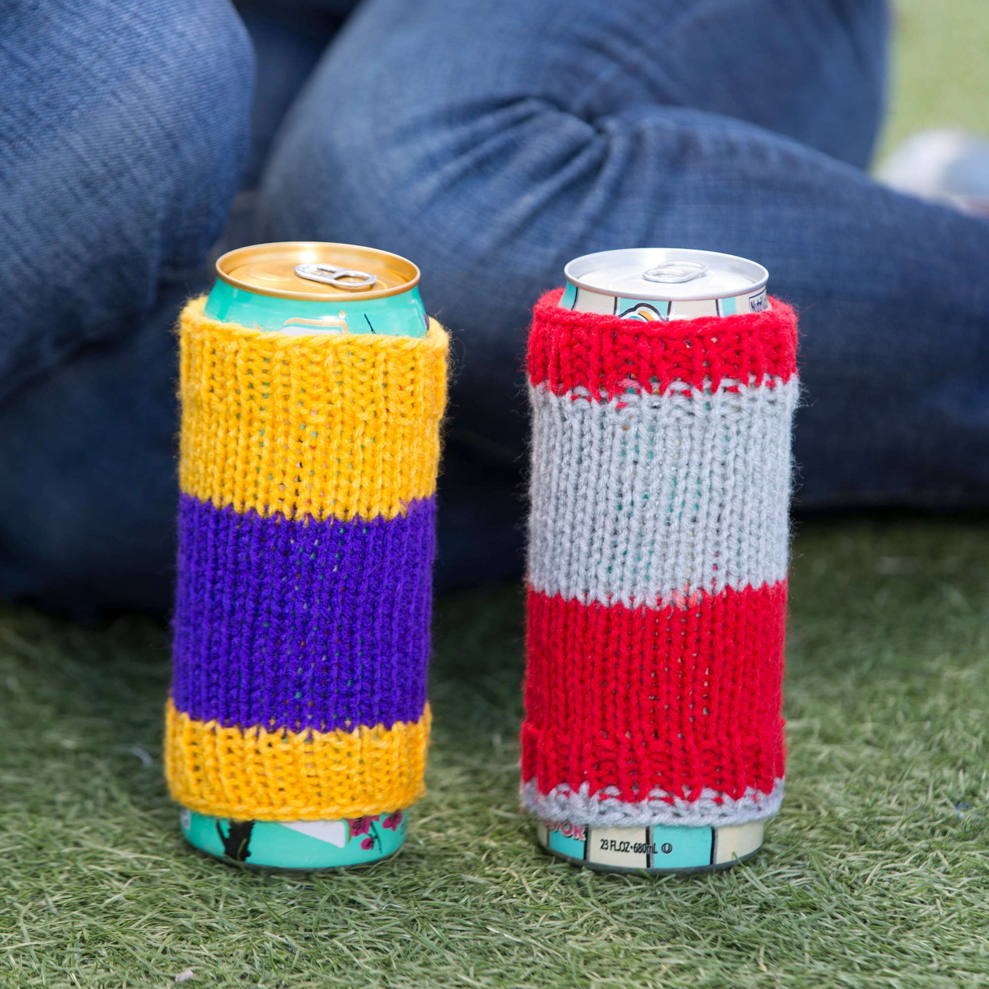 Free Red Heart Tailgate Cozies Knit Pattern
