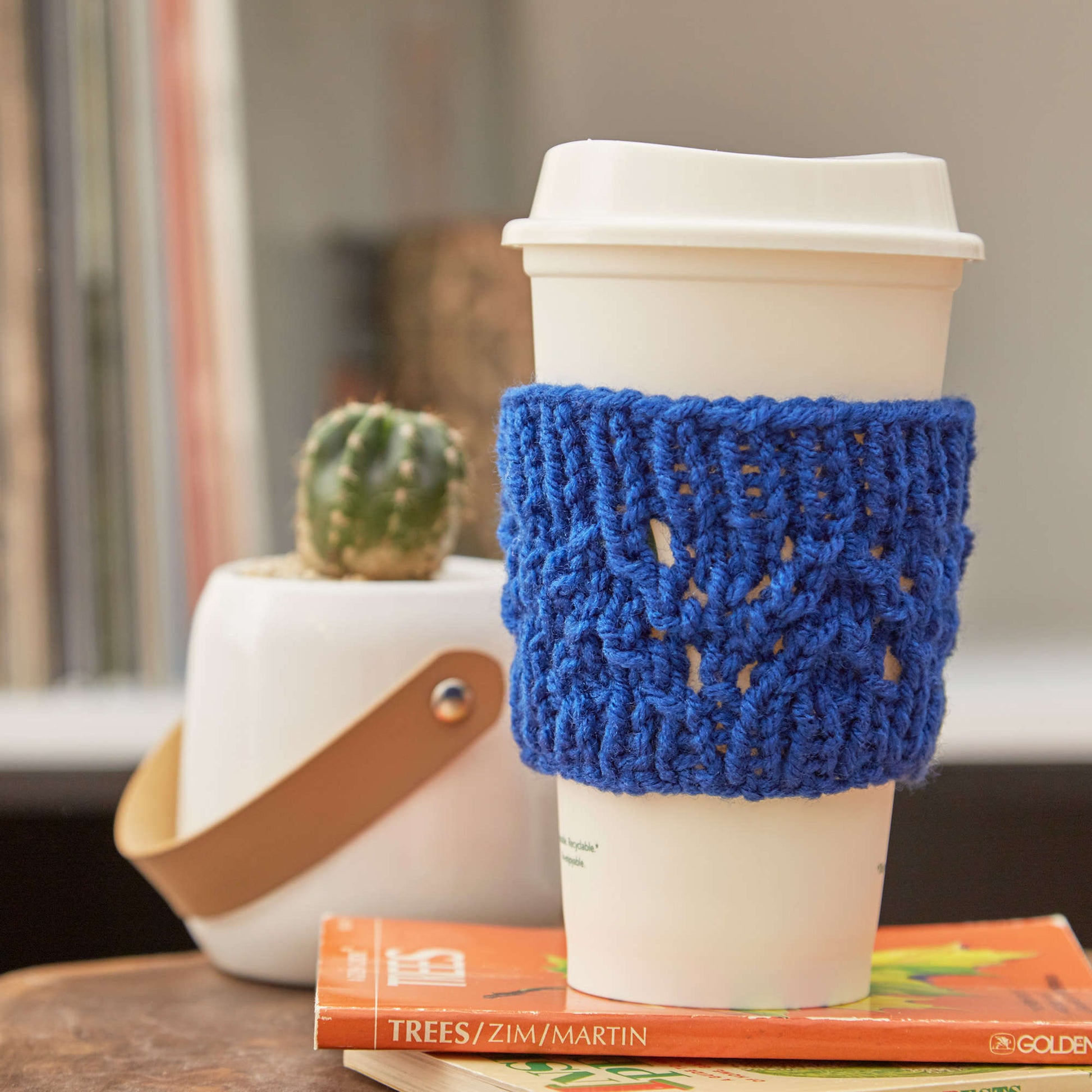 Free Red Heart Lacy Knit Cup Cozy Pattern