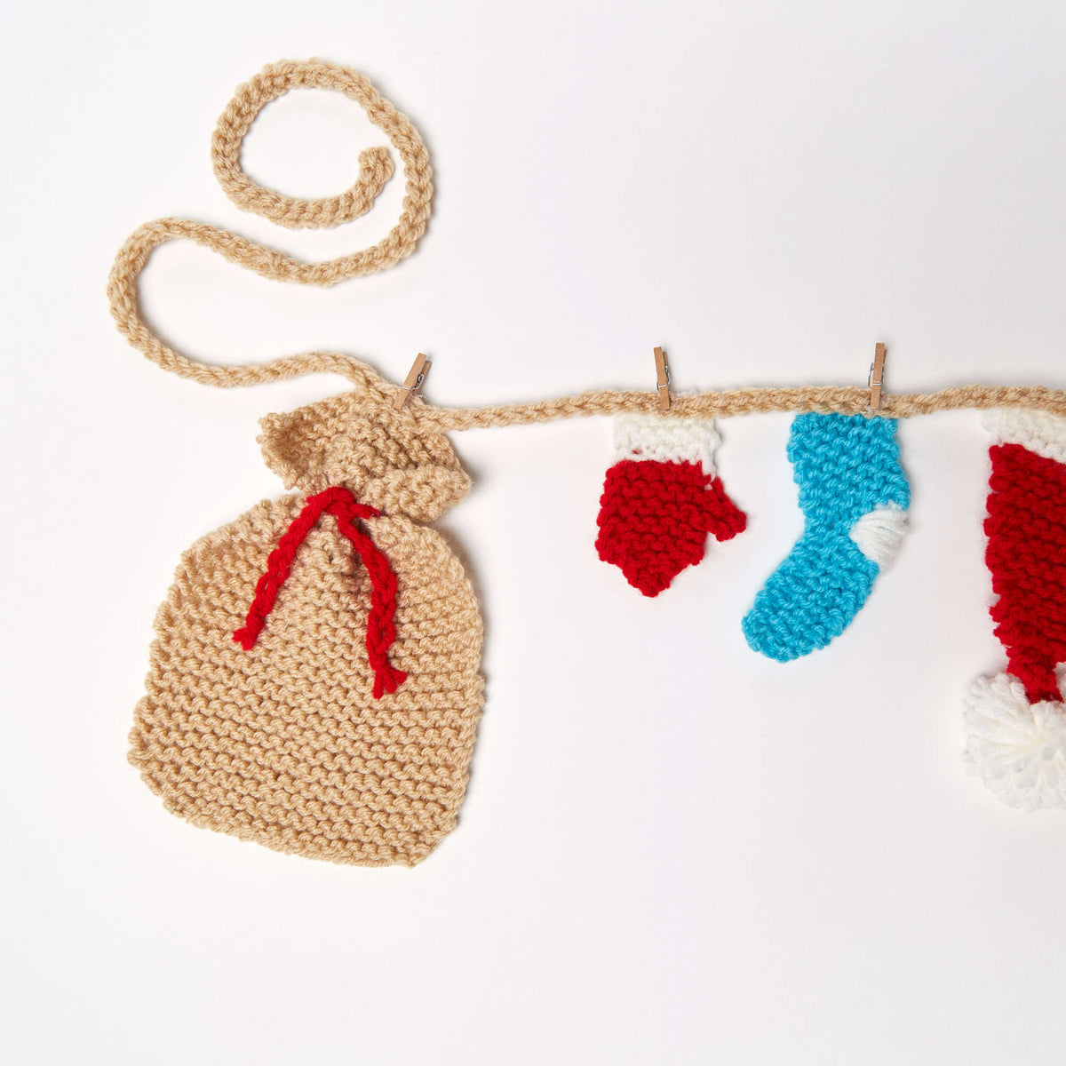 Knit Garland made in Red Heart Super Saver Yarn