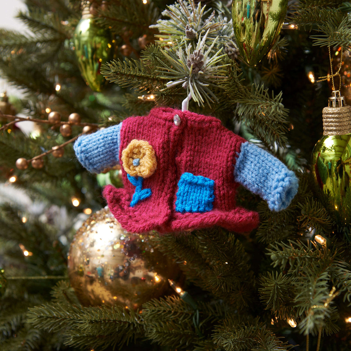 Knit Ornament made in Red Heart With Love Yarn