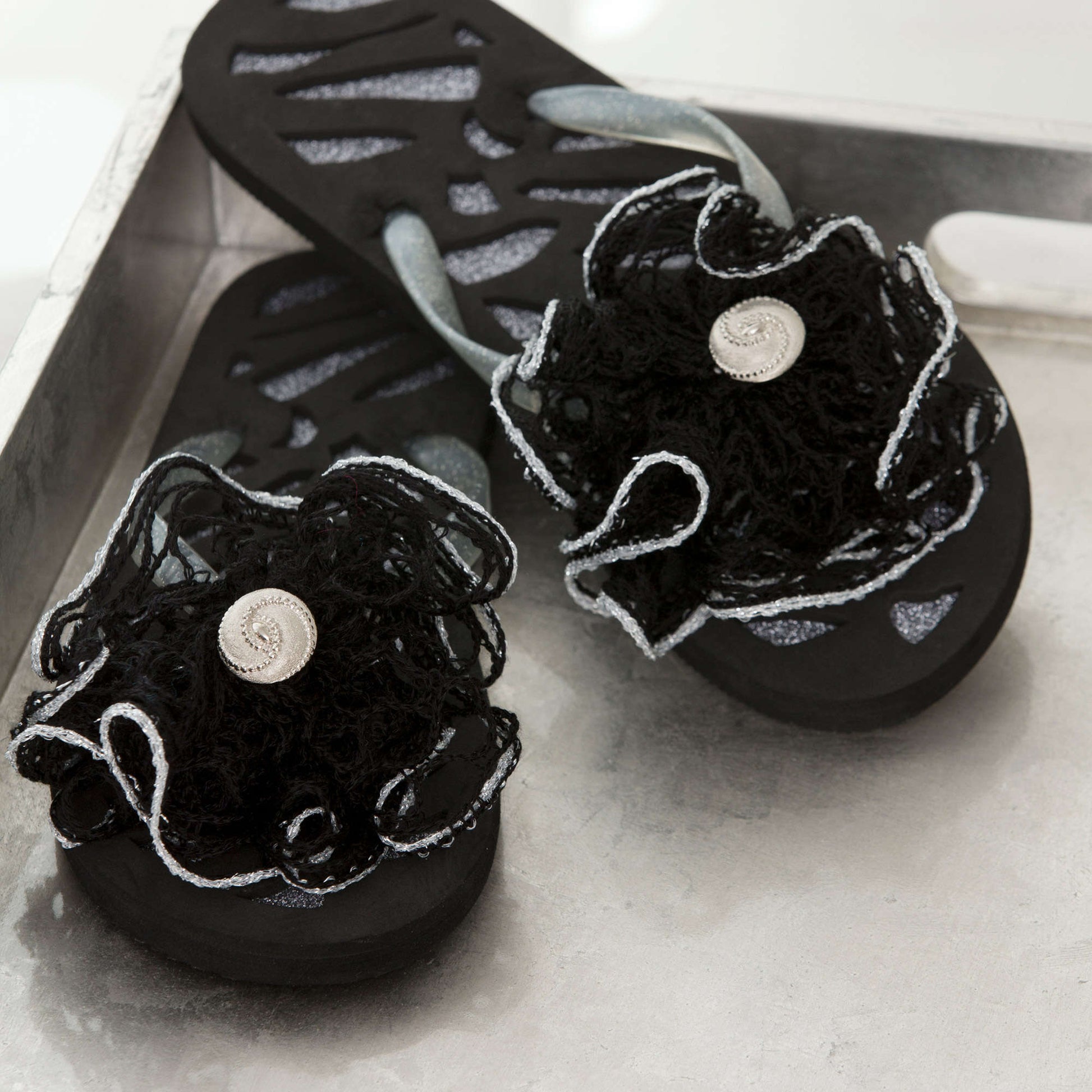 Red Heart Glam Flip Flops | Yarnspirations