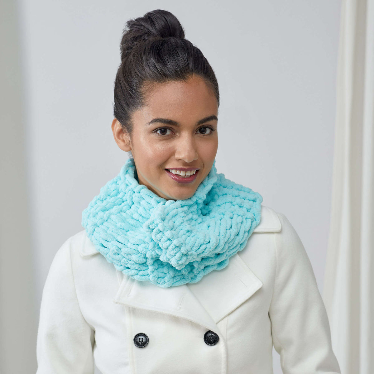 Craft Cowl made in Red Heart Loop-It Yarn
