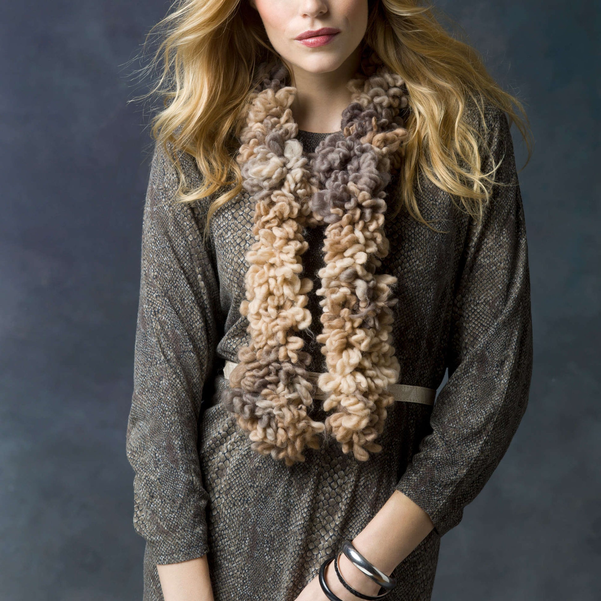 Free Beginner Red Heart Loops & Chain Scarf Craft Pattern | Yarnspirations