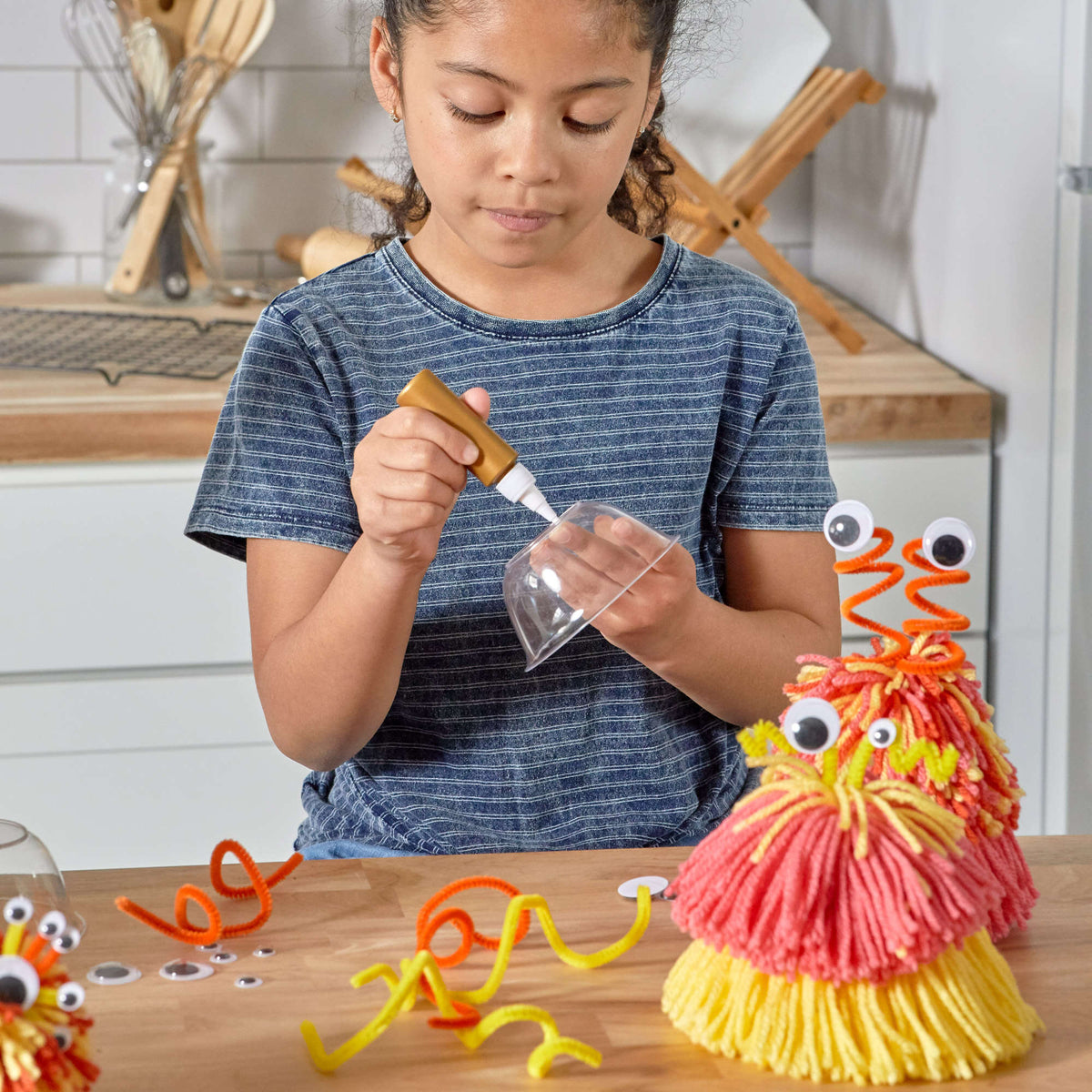 Craft Aliens Craft made in Red Heart With Love Yarn