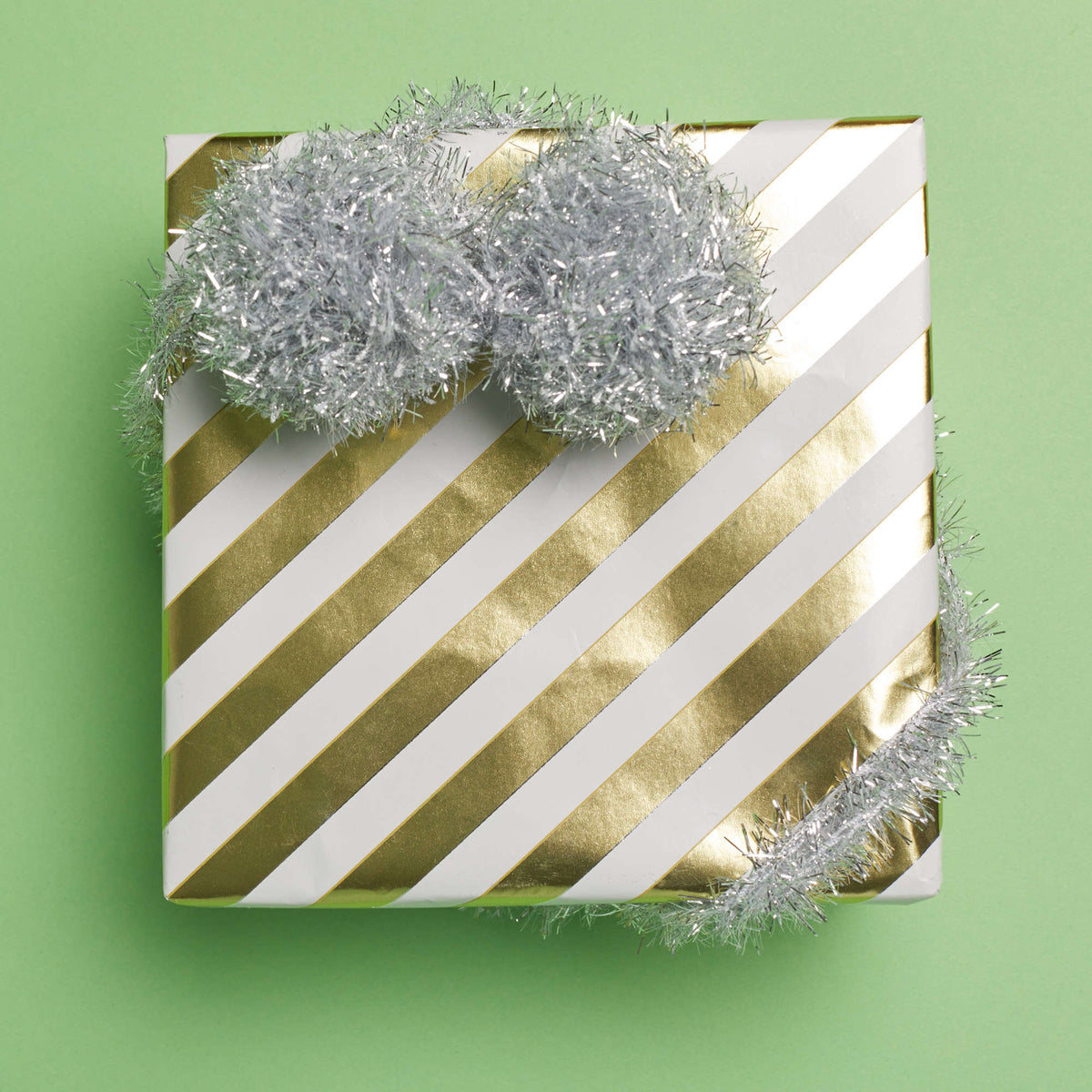 Craft Gift Décor made in Red Heart Sparkle Yarn