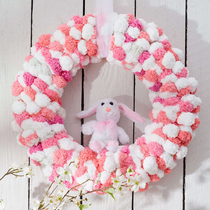 Red Heart Pompom Wreath Craft Interior Décor made in Red Heart Pomp-a-Doodle yarn