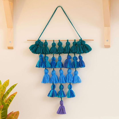 Red Heart Craft Tassel Wall Hanging Craft Hanging made in Red Heart Super Saver Yarn