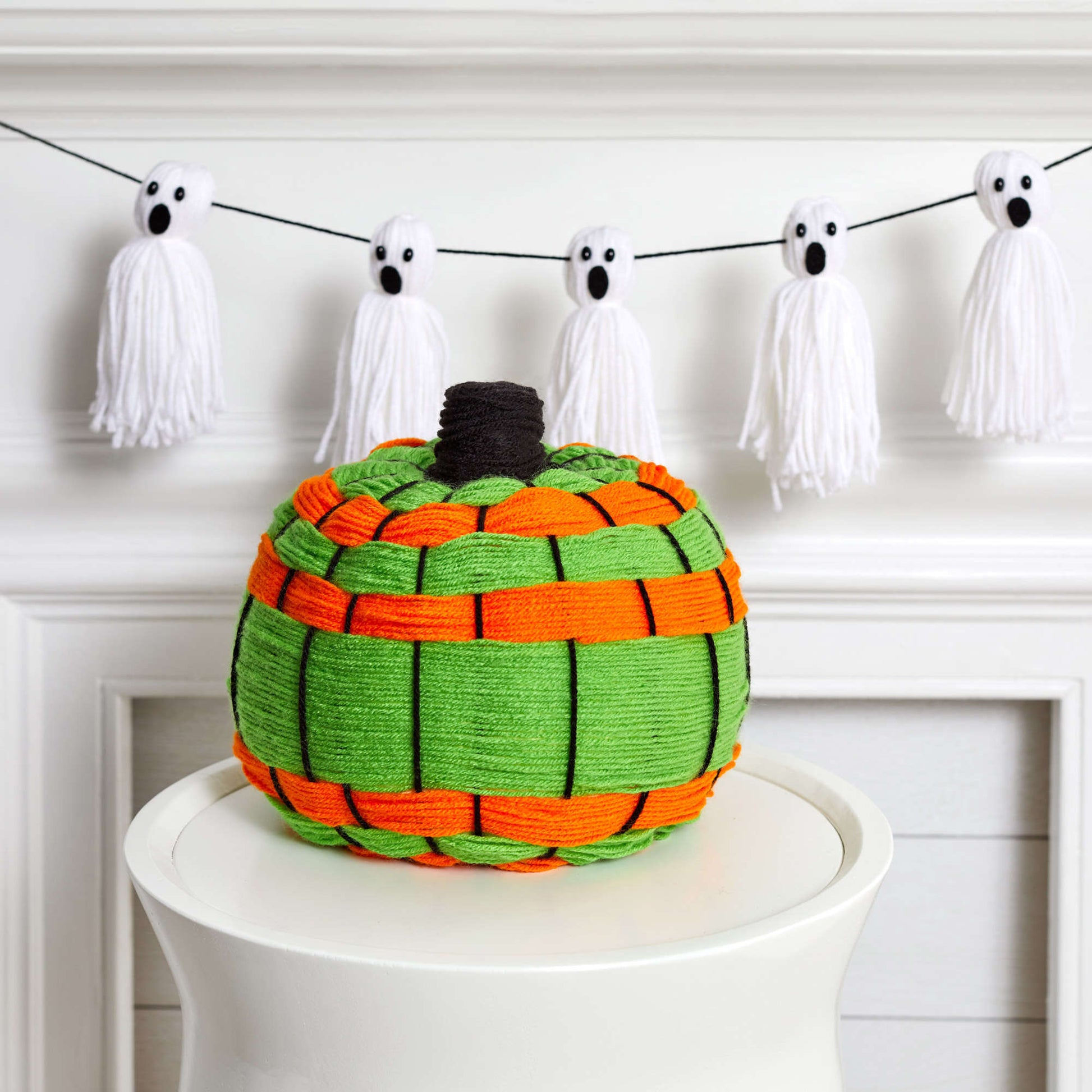 Free Red Heart Hand Woven Yarn Wrapped Pumpkin Craft Pattern