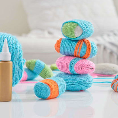 Red Heart Craft Wrapped Rocks Craft Rocks made in Red Heart Super Saver Yarn