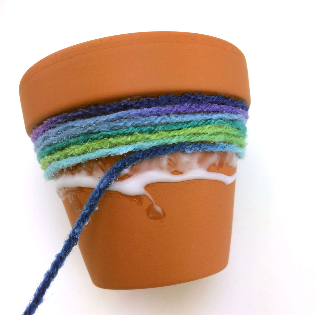 Craft Pots made in Red Heart Super Saver Yarn