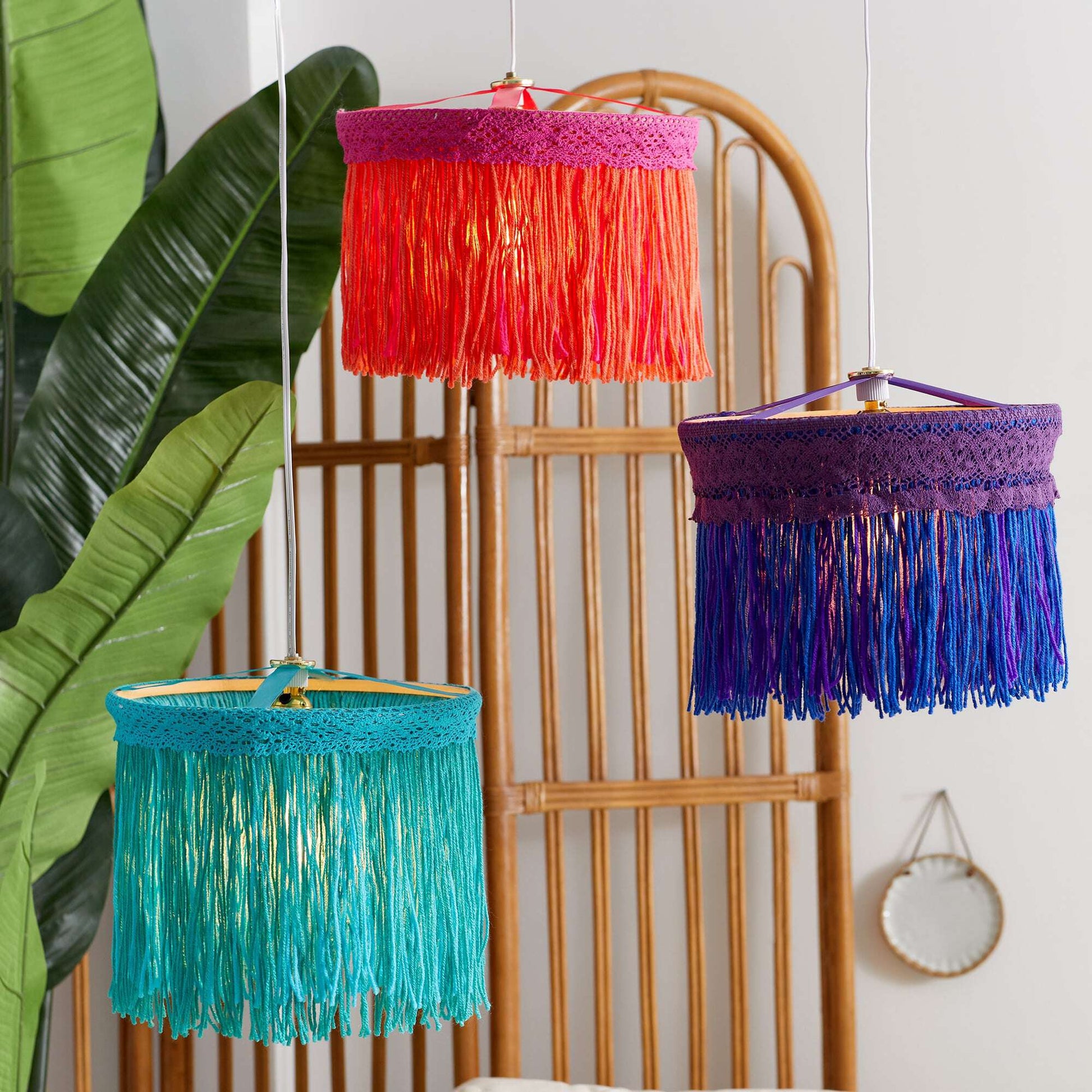 Free Red Heart Groovy Lampshades Craft Pattern