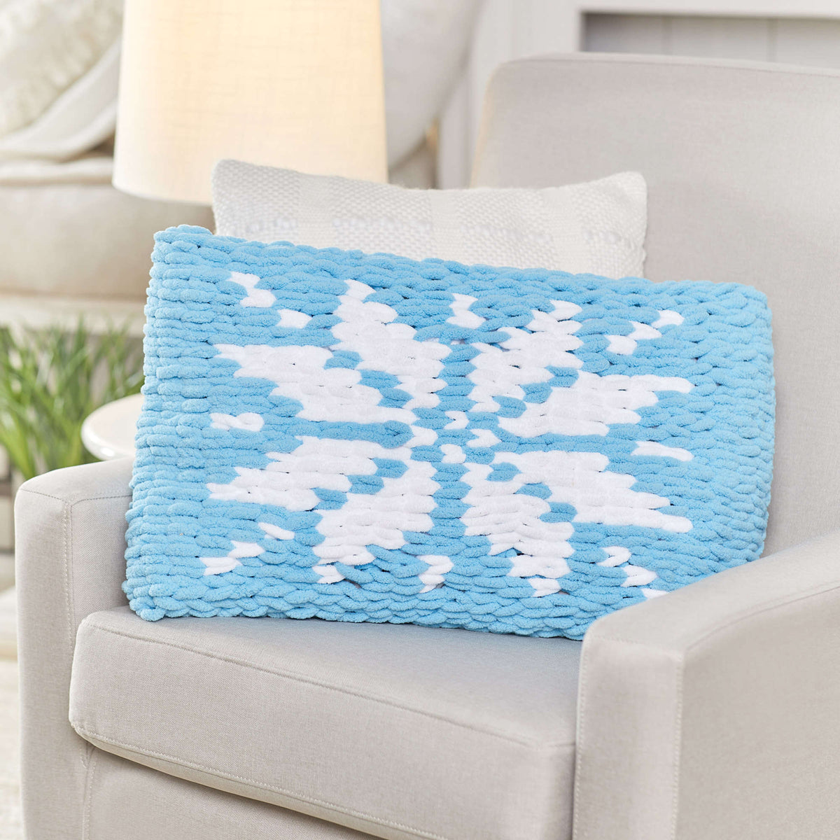 Craft Pillow made in Red Heart Loop-It Yarn