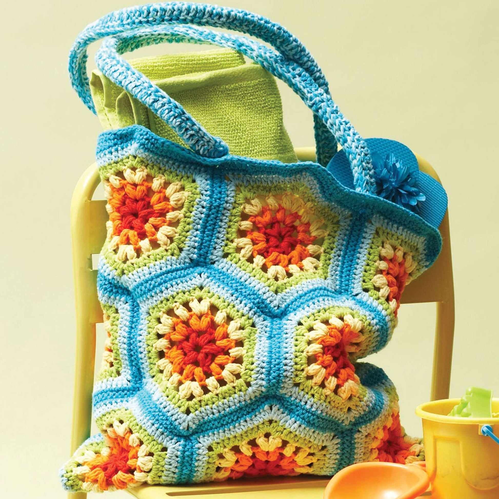 Free Lily Sugar'n Cream Rainbow Hexagon Beach Bag Crochet Pattern
