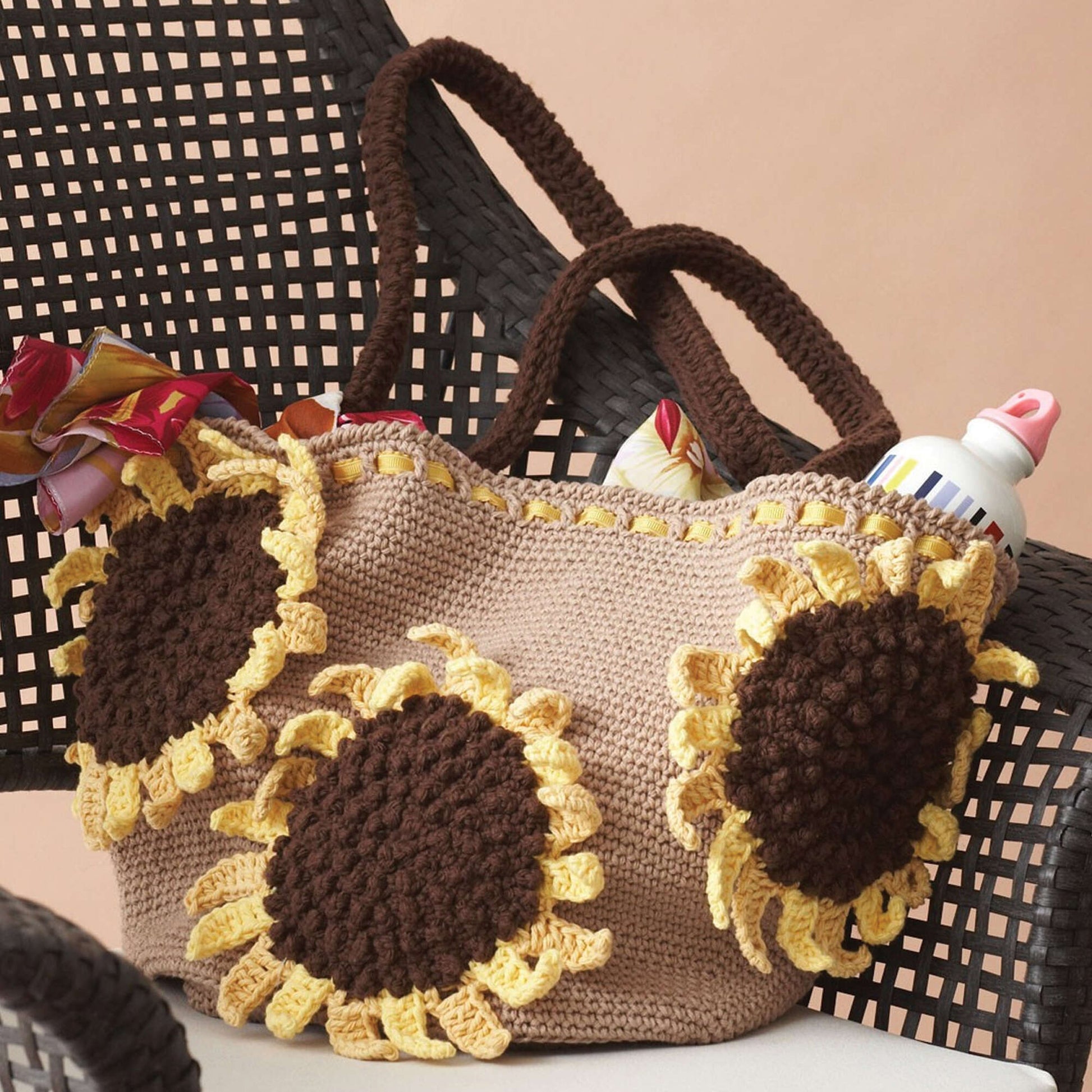 Free Lily Sugar'n Cream Sunflower Bag Crochet Pattern