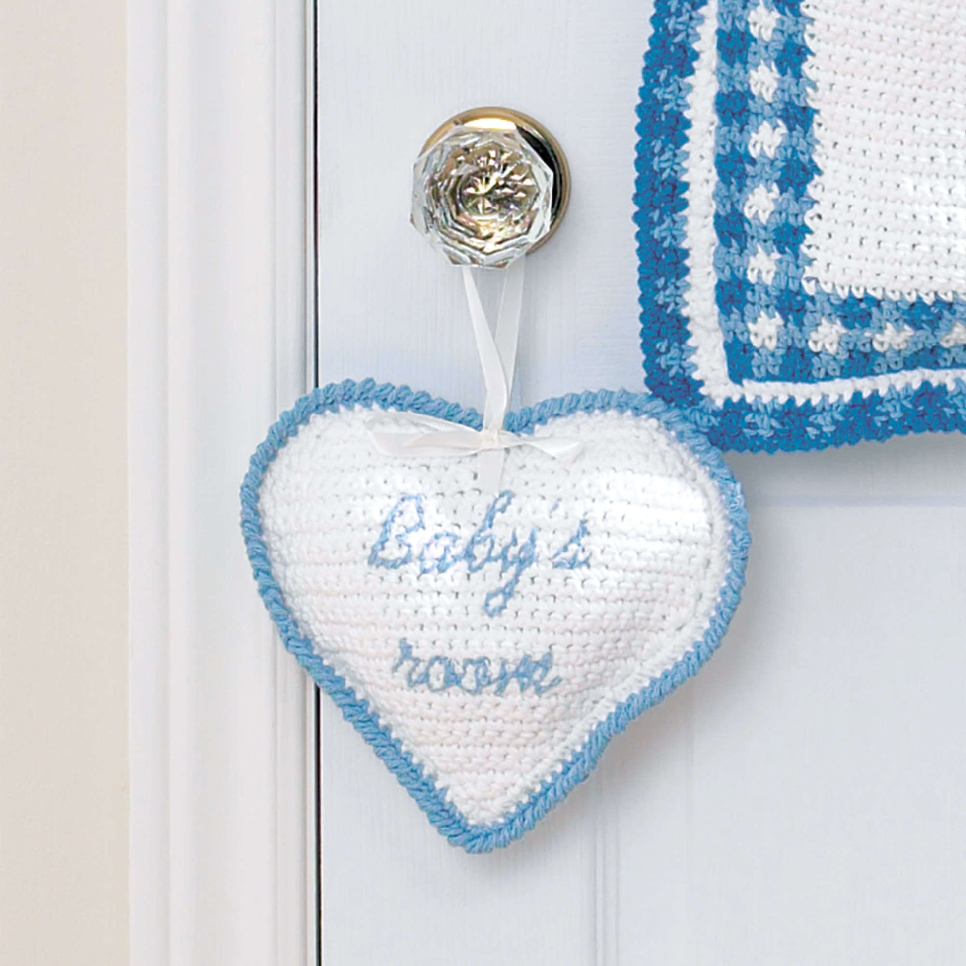 Free Lily Sugar'n Cream Baby's Room Sign Crochet Pattern