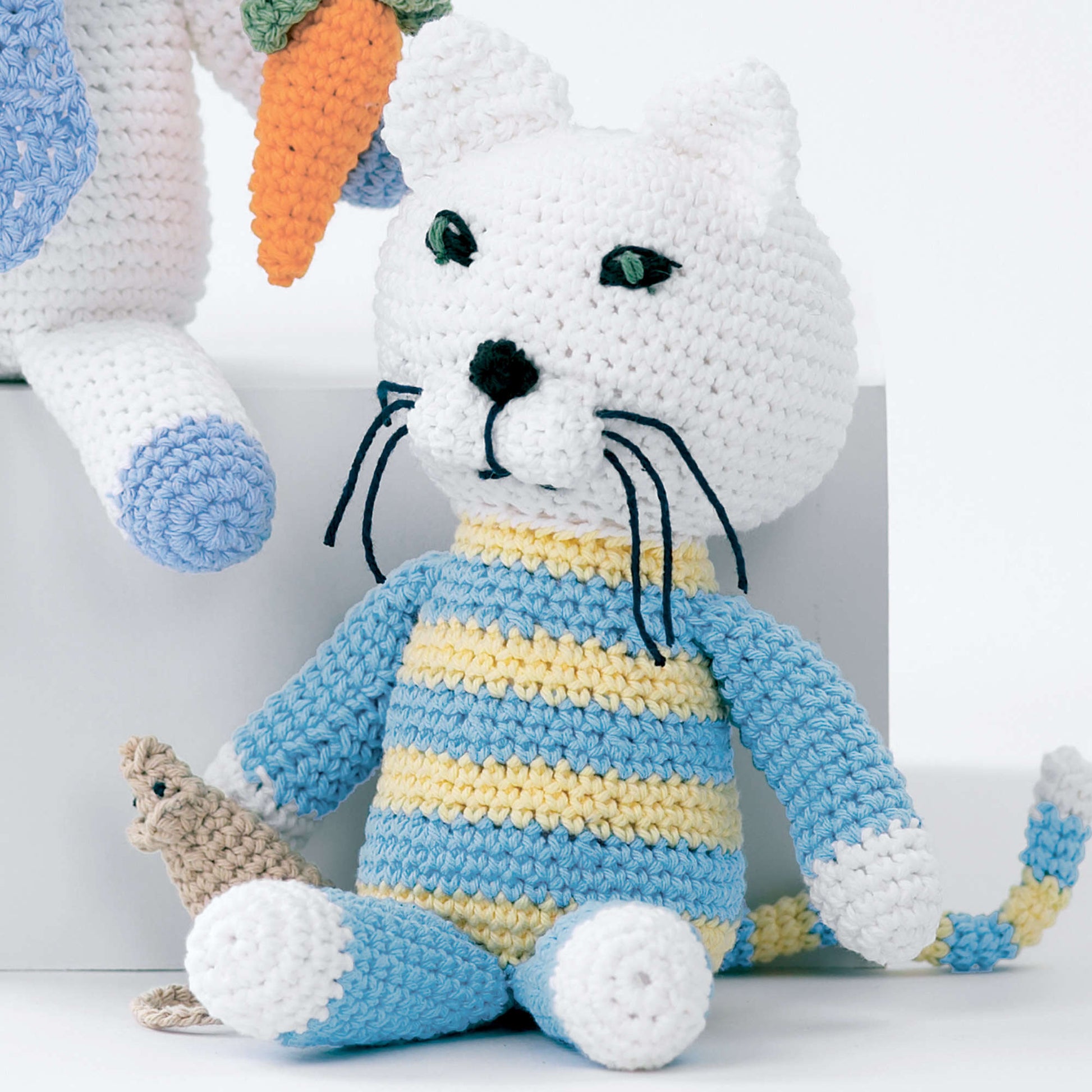 Free Lily Sugar'n Cream Baby's Kitty and Mouse Crochet Pattern