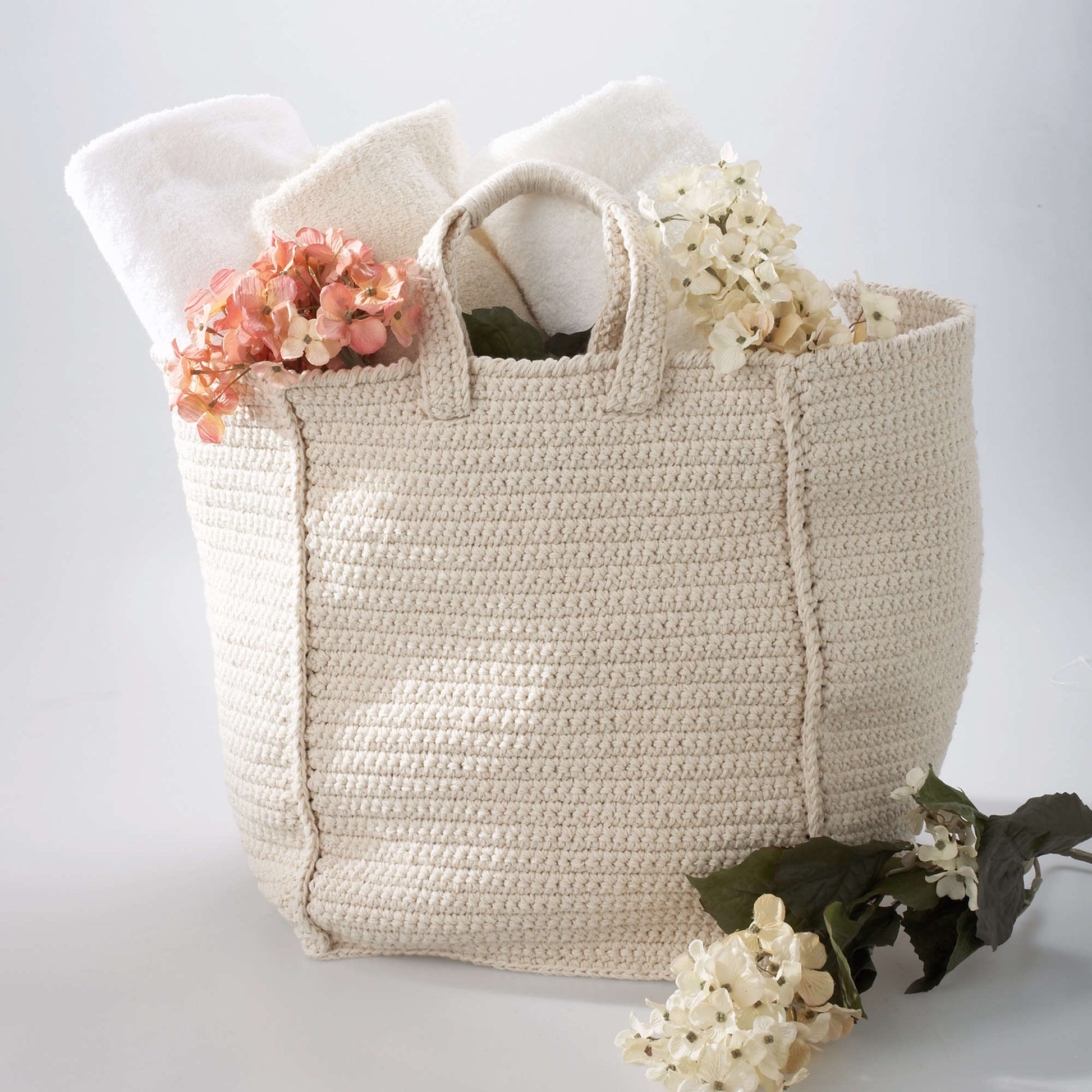 Free Lily Sugar'n Cream Cottage Bag Crochet Pattern