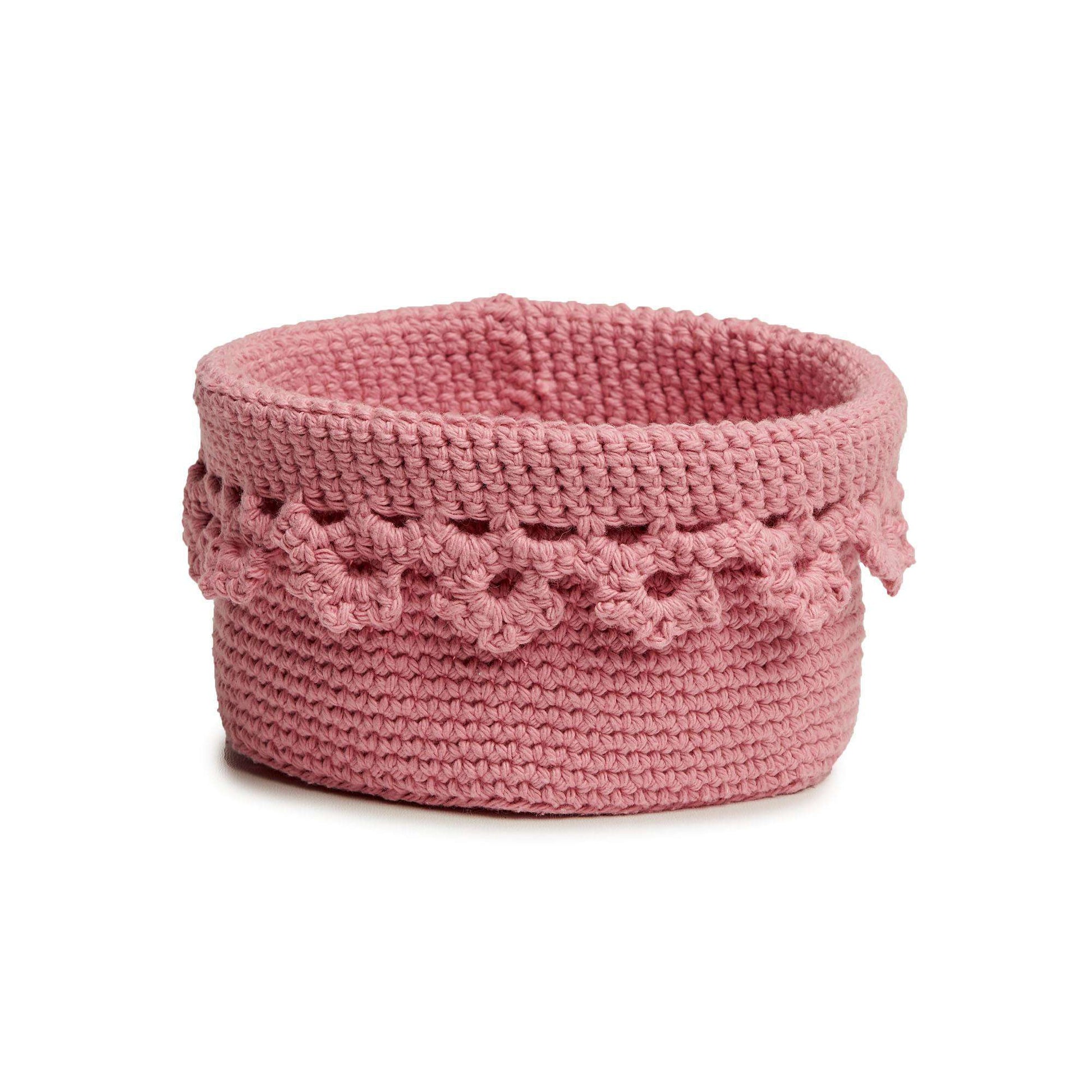 Free Lily Floral Edge Crochet Basket Pattern