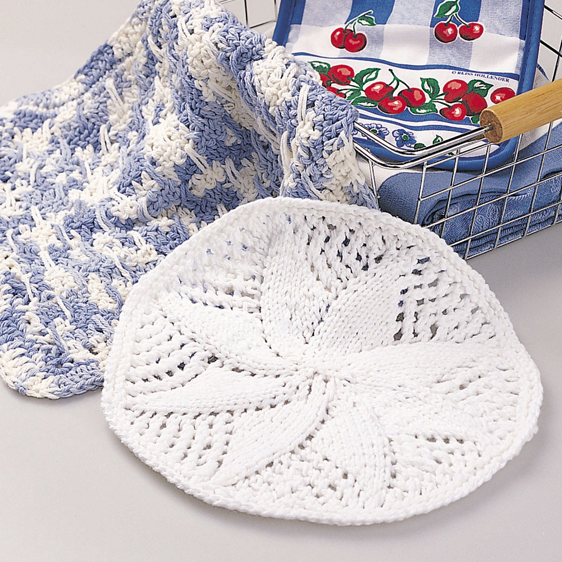 Free Lily Sugar'n Cream Lacy Dishcloth Crochet Pattern
