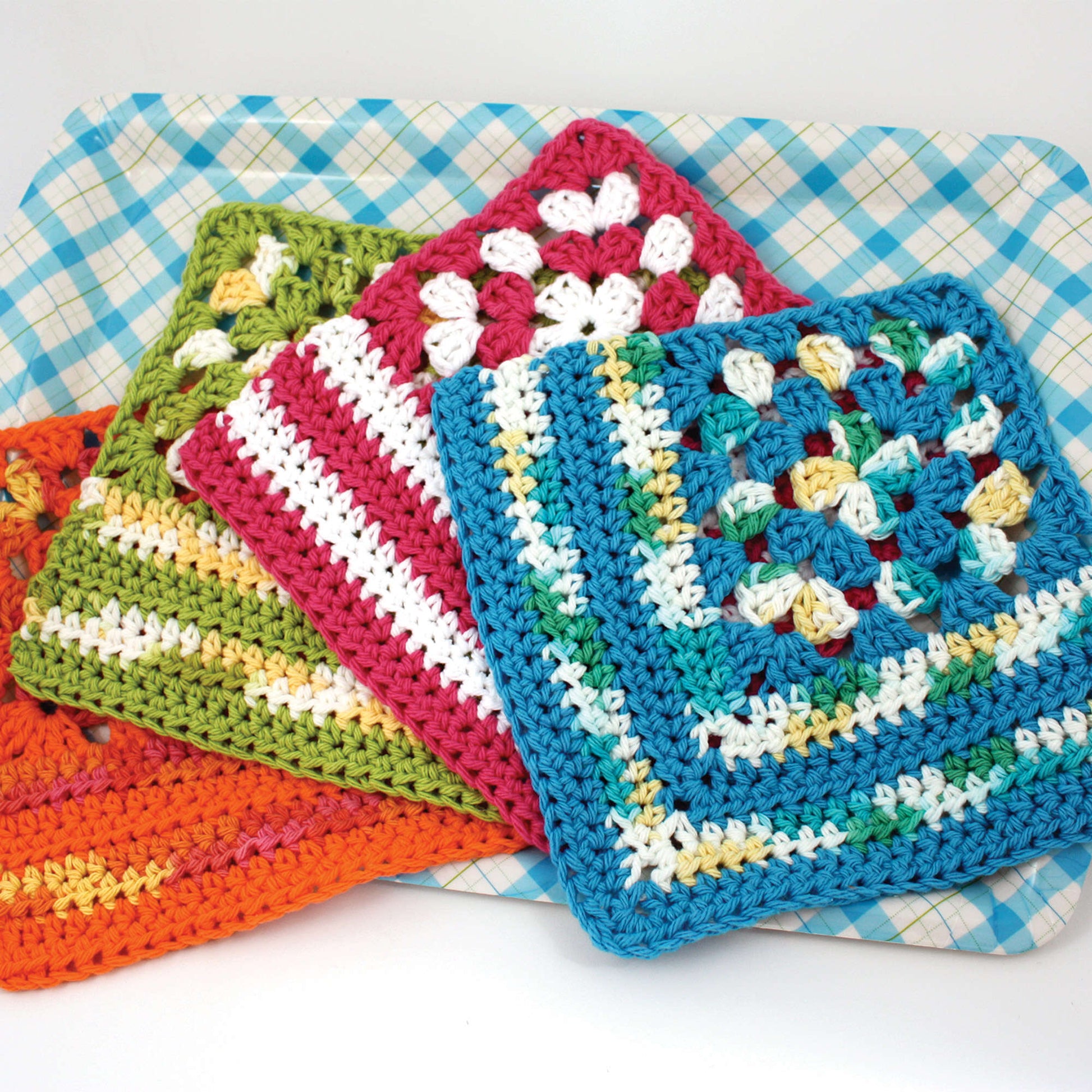 Free Lily Sugar'n Cream Granny Corner Dishcloth Crochet Pattern