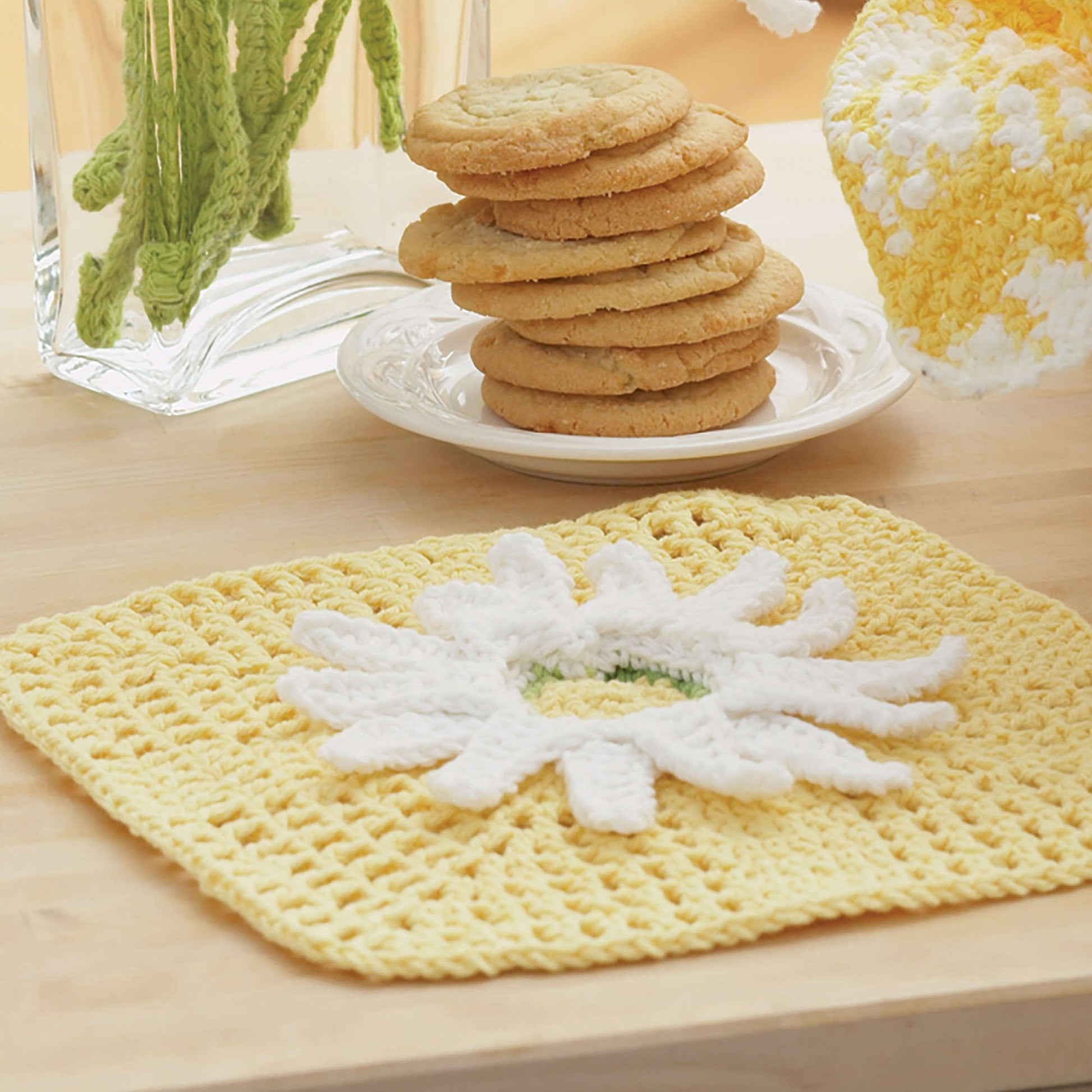 Free Lily Sugar'n Cream Daisy Fancy Dishcloth Crochet Pattern
