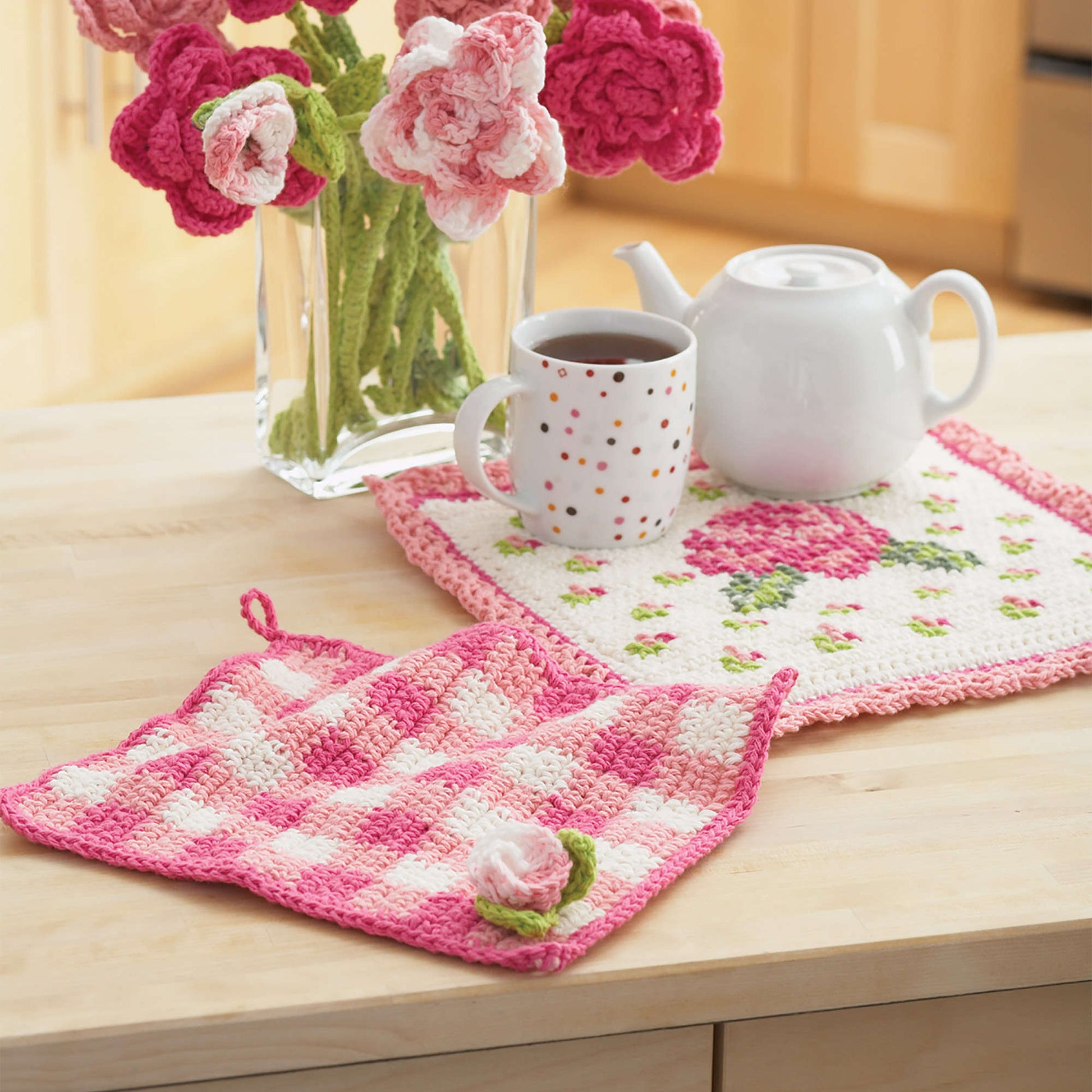 Free Lily Sugar'n Cream Rose Pot Holder and Dishcloth Crochet Pattern