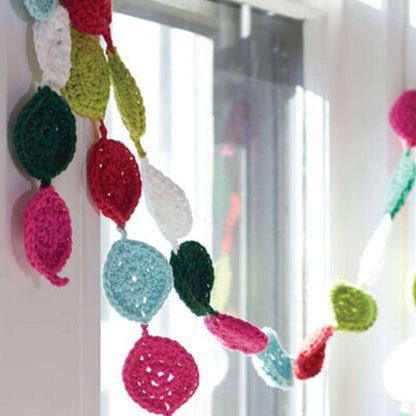 Lily Sugar'n Cream Festive Garland Single Size