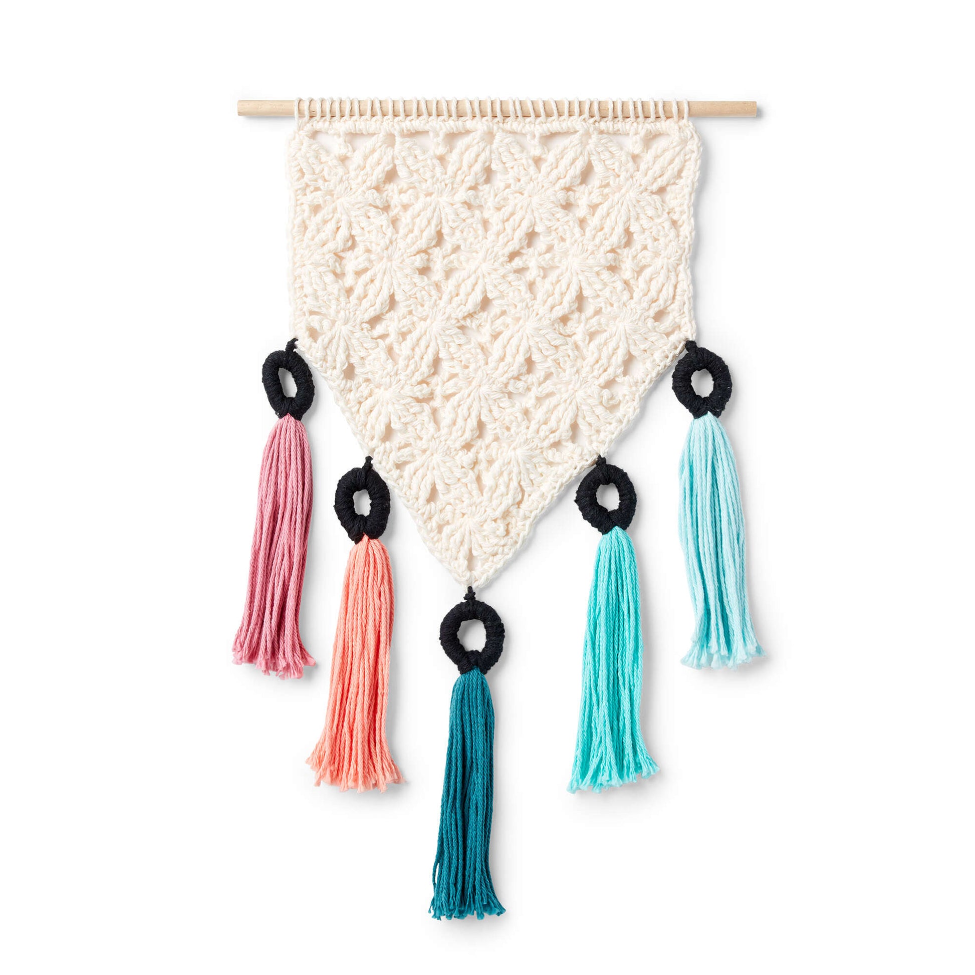 Free Lily Sugar'n Cream Mini Mock-Rame Crochet Wall Hanging Pattern
