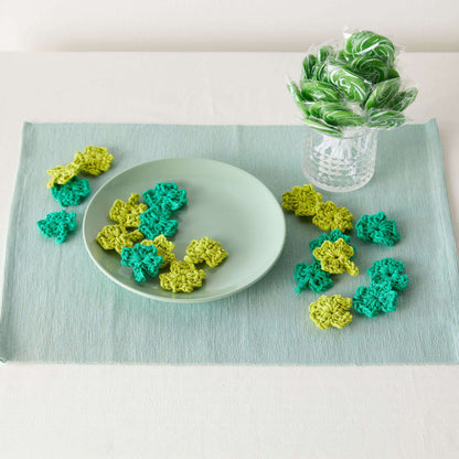 Lily Sugar'n Cream Scattered Luck Crochet Garland & Confetti Single Size