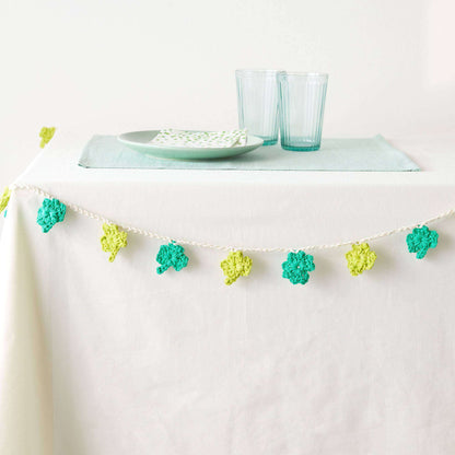Lily Sugar'n Cream Scattered Luck Crochet Garland & Confetti Single Size