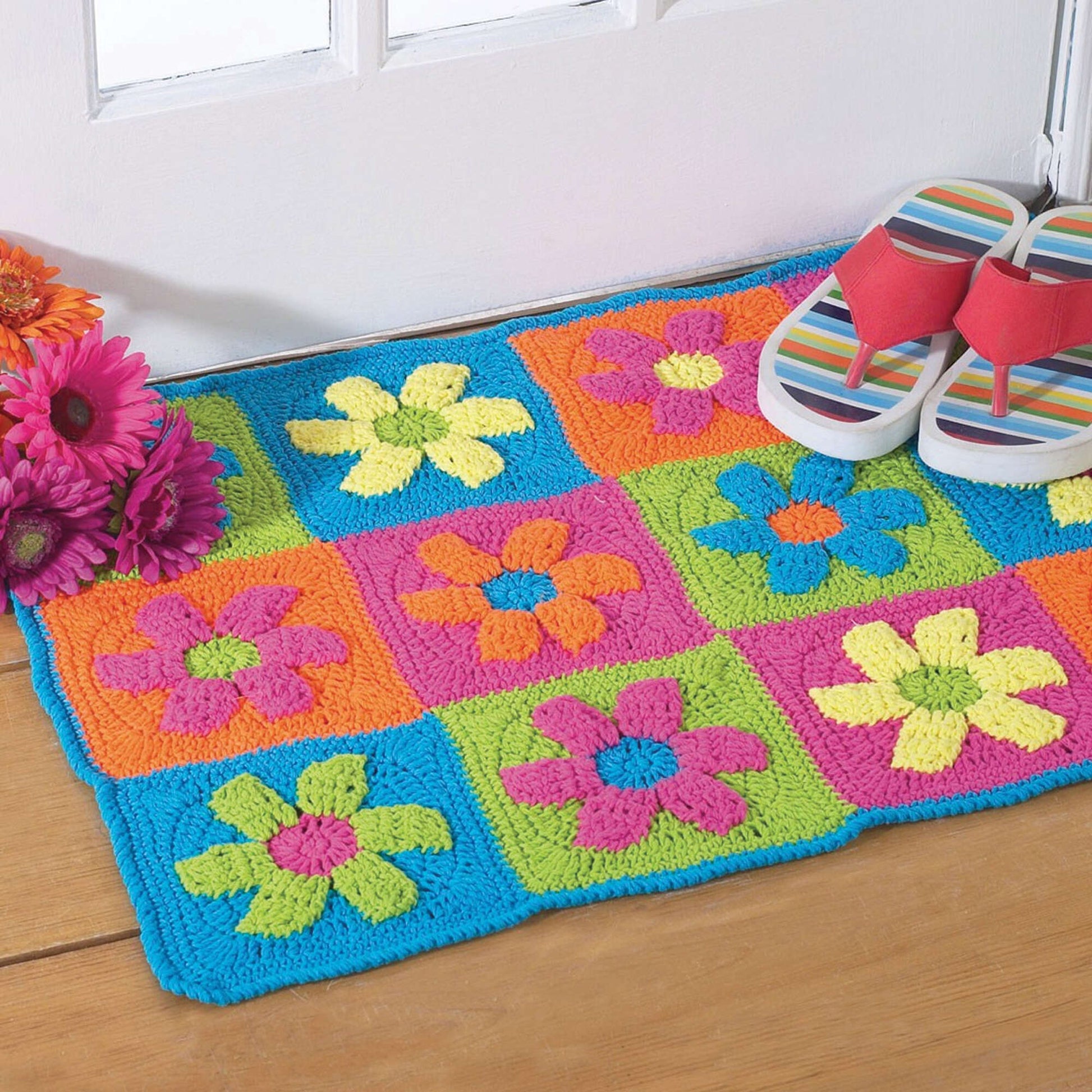 Free Lily Sugar 'n Cream Flower Power Rug Crochet Pattern