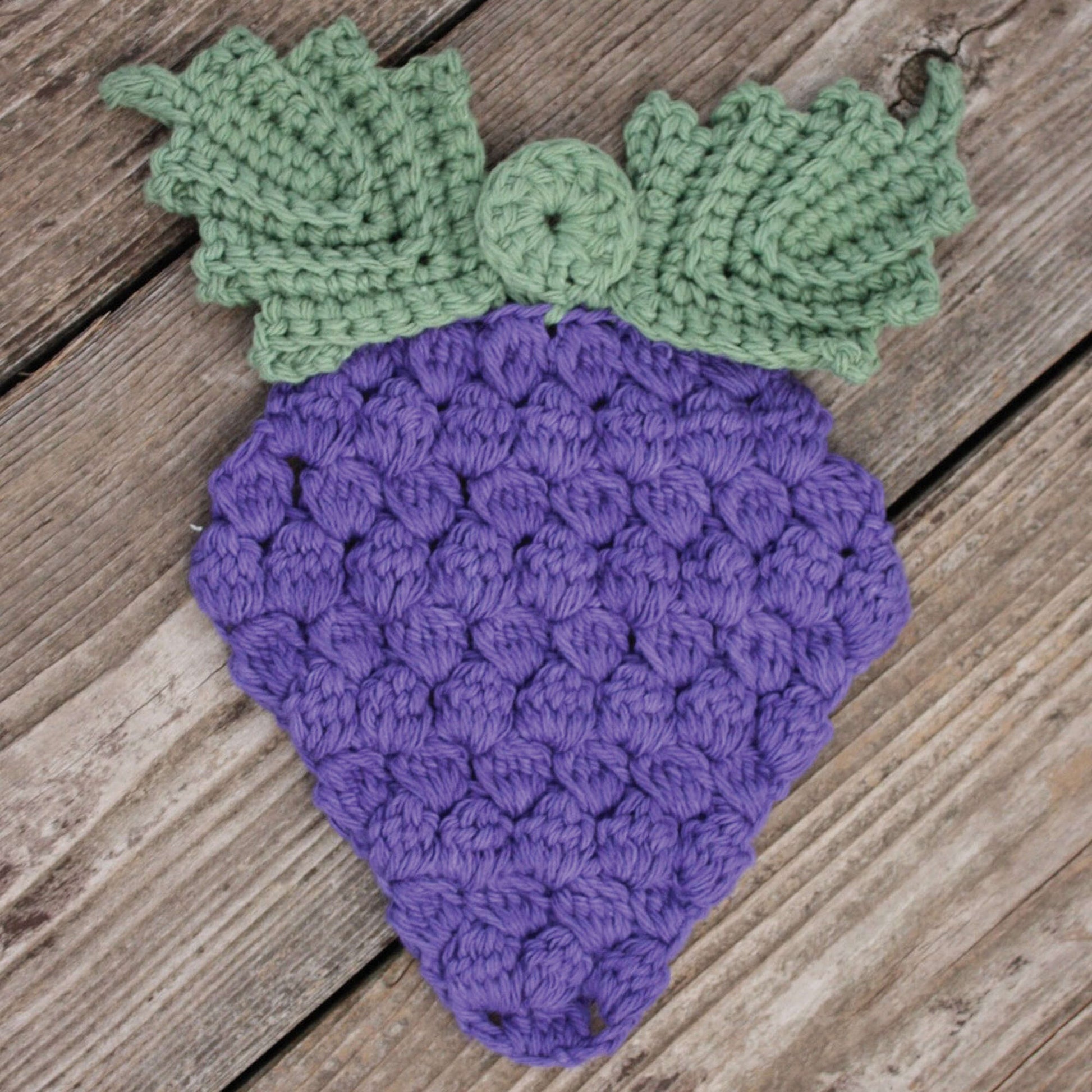 Free Lily Sugar'n Cream Grape Bunch Pot Holder Crochet Pattern