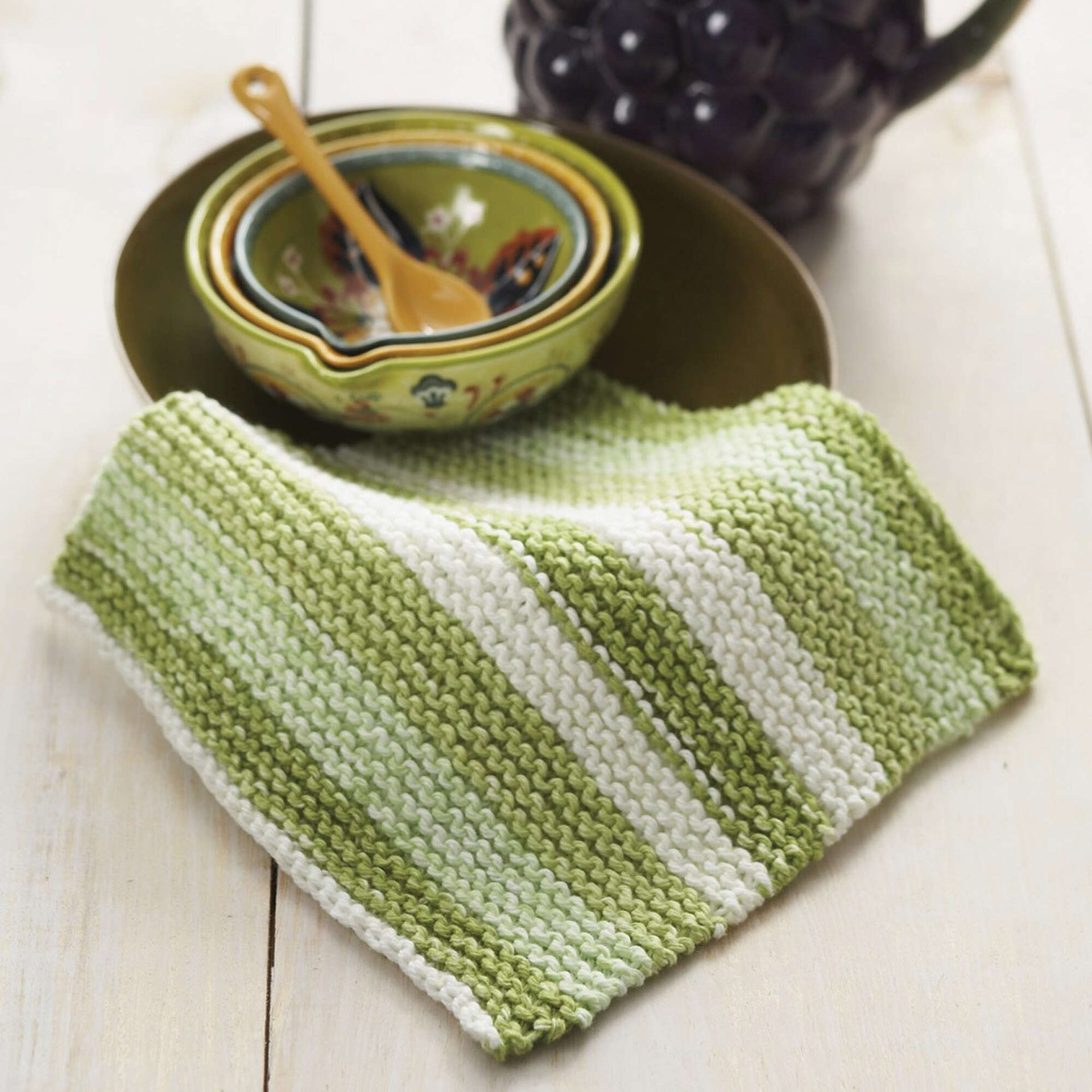KnitOwl: dishcloth yarn comparison sugar and creme vs sugarwheel